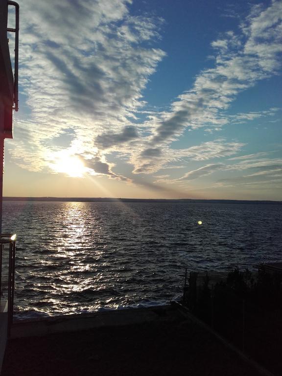 Studio Sunset Violet Mamaia Exterior photo